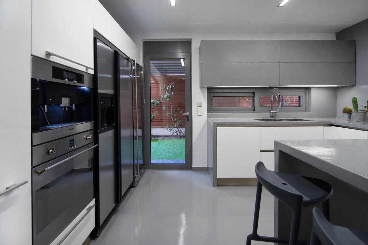 Elegant And Private Living By Neuvel Atenas Exterior foto